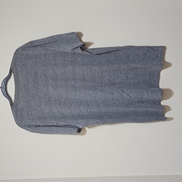 Homage Los Angeles Lakers Magic Johnson Short Sleeve Tee. - Picture 3 of 3